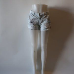 A.C.E LIGHT BLUE DENIM SHORTS SZ 26*
